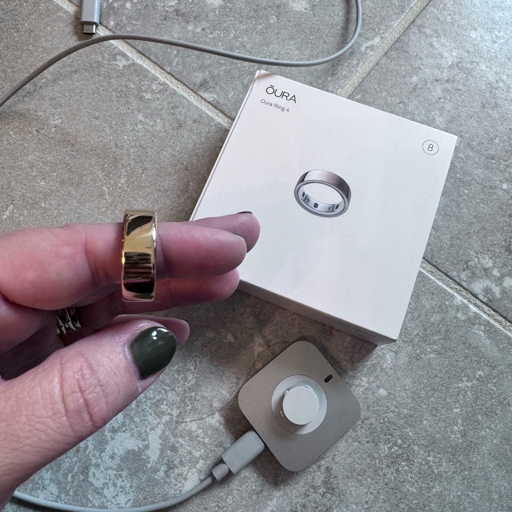 Oura Gen 4 Rose Gold Smart Ring size 8